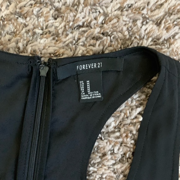 Black Romper - Picture 5 of 5